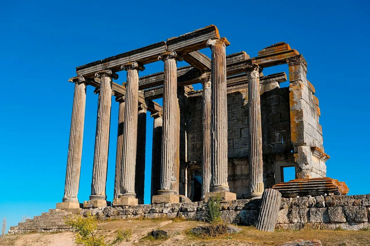 The Temple of Zeus at Aizanoi