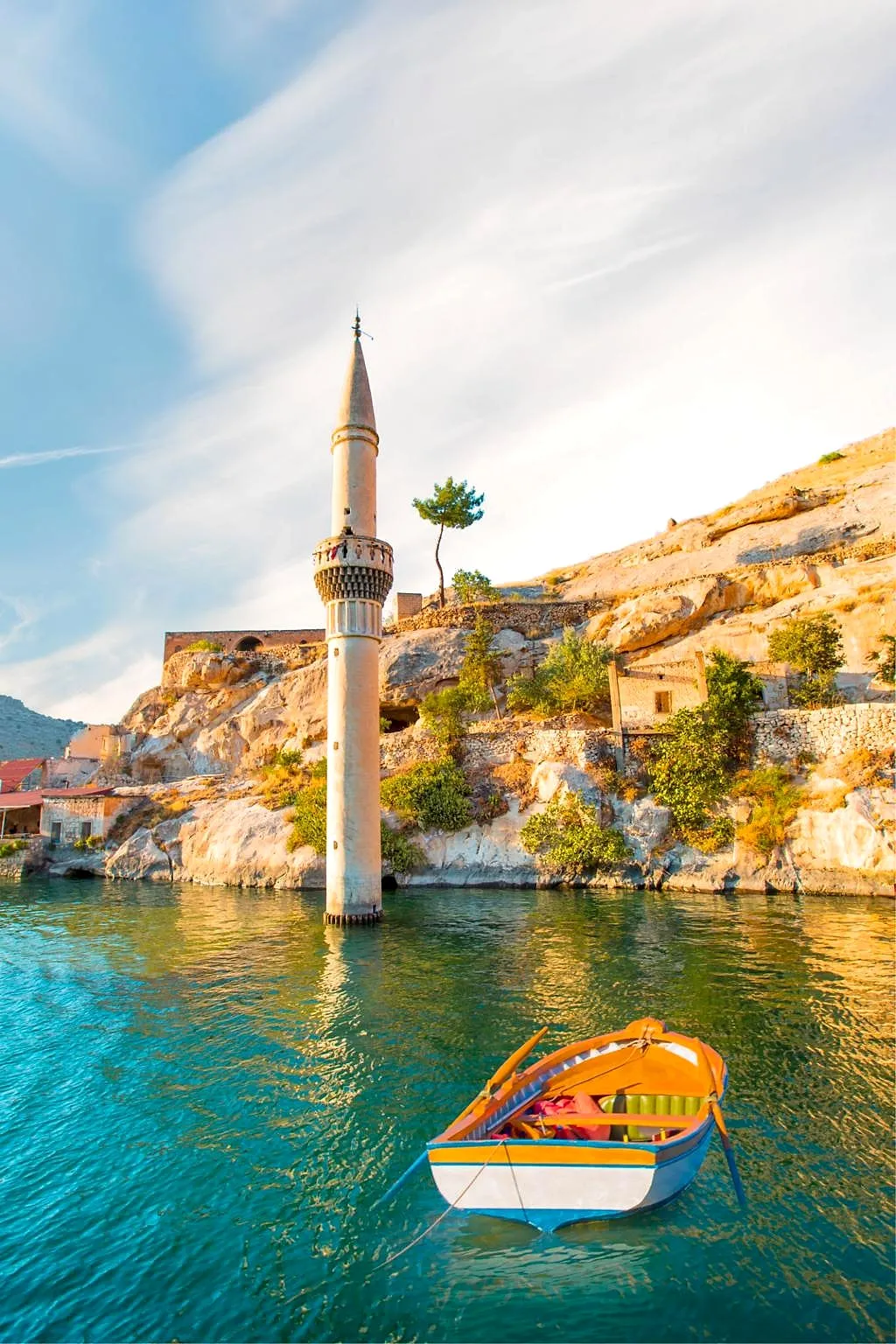 The minaret of Savaşan rising from the Euphrates at Halfeti