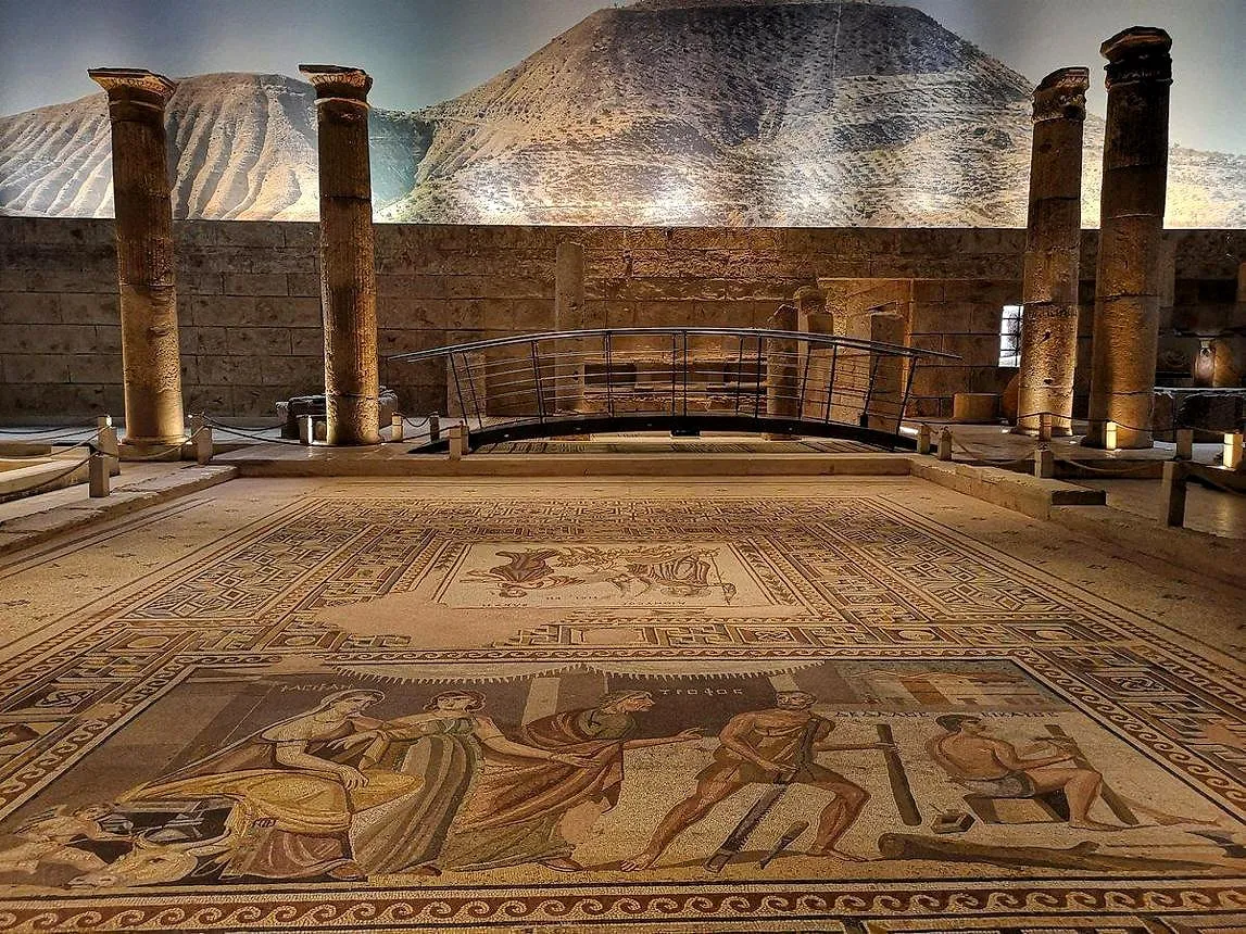 Roman floor mosaics at Zeugma